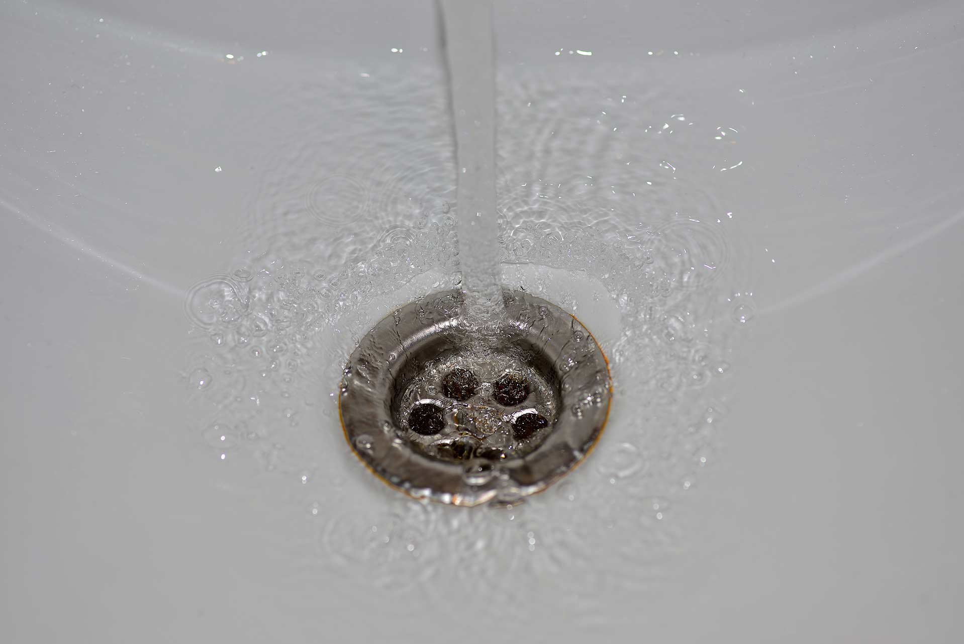 A2B Drains provides services to unblock blocked sinks and drains for properties in Banbury.